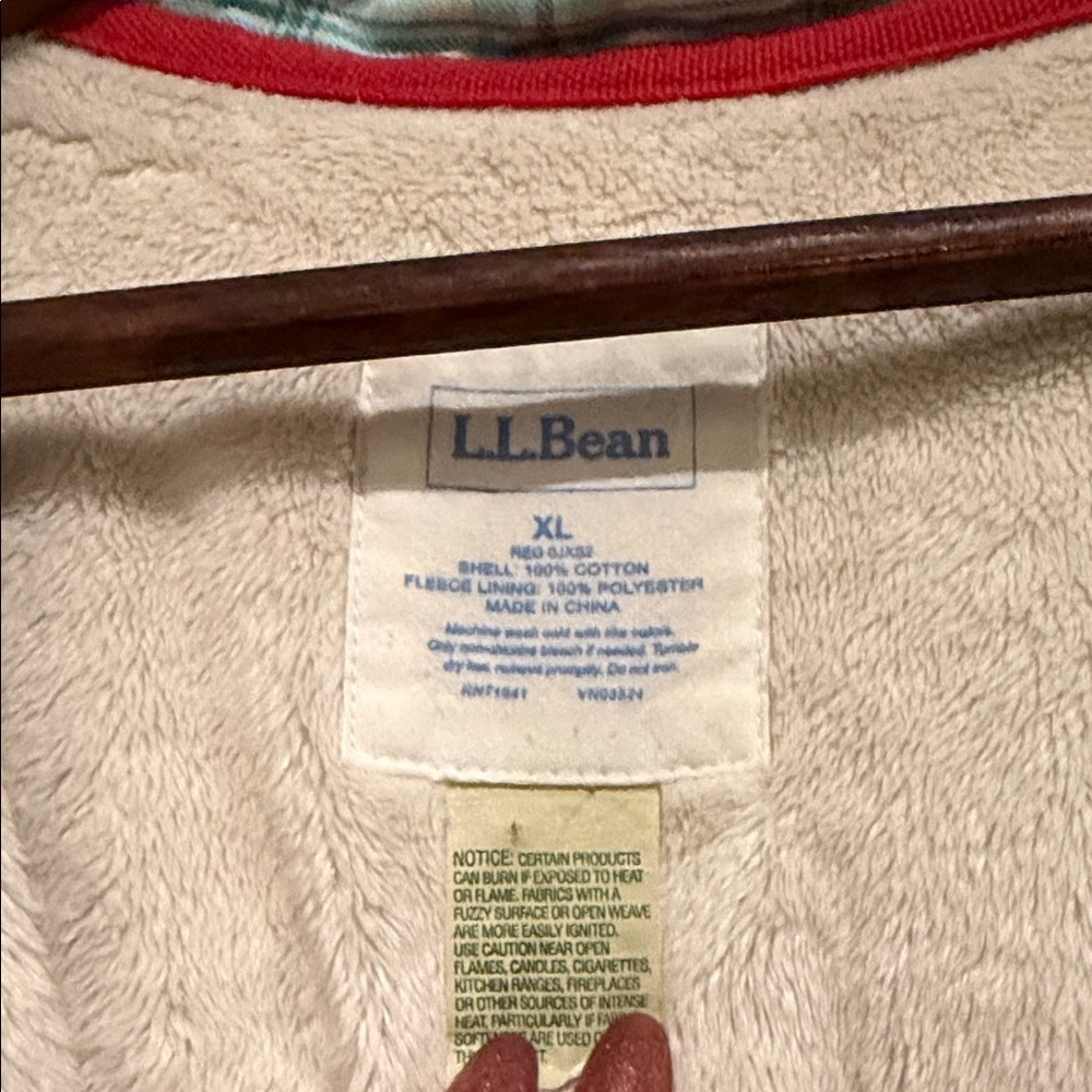 L.L. Bean Green Plaid Shirt Jacket - Picture 3 of 6